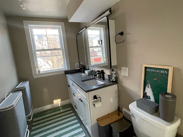 210 Everett St #2 — Photo 17
