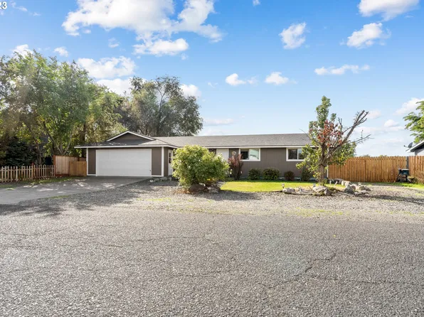 133 John Day St, Umatilla, OR 97882