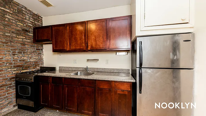 Rented by Nooklyn NYC LLC | media 1