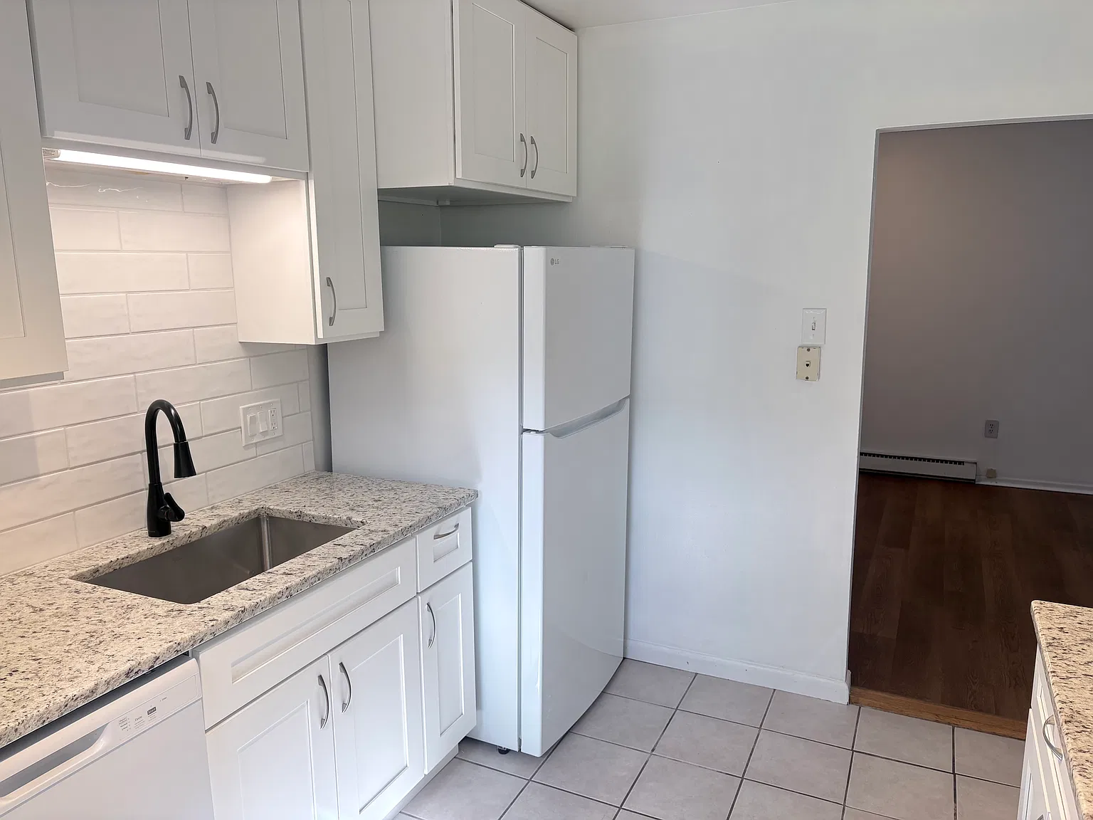 413 West Ave — Photo 3