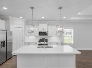 126 Whitner Dr, Hazel Green, AL 35750
