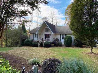 248 N Hill Dr, Boiling Springs, SC 29316