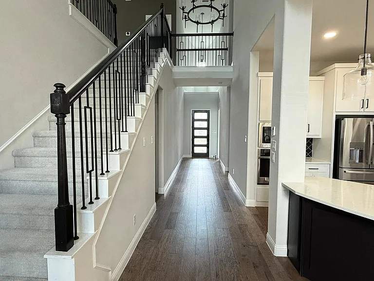 10678 Grayhead Dr — Photo 23