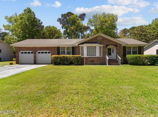 301 Buccaneer Rd, Wilmington, NC 28409