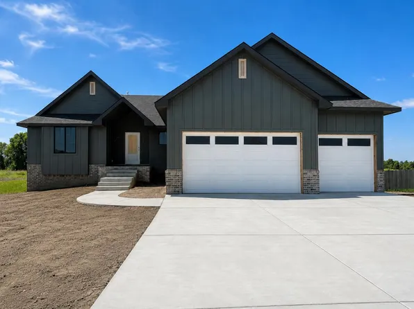 5865 N Saint Paul Ct, Wichita, KS 67204