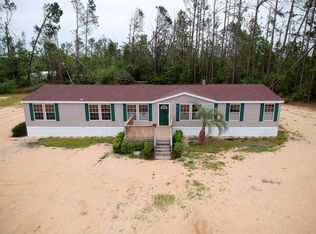 7932 Santa Rosa Ave, Southport, FL 32409
