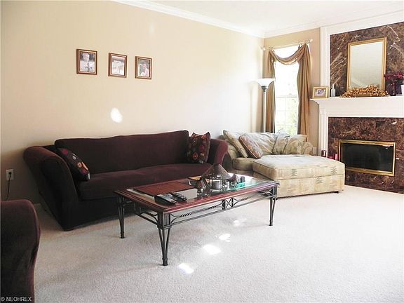 2nd image of 33265 Fairport Dr