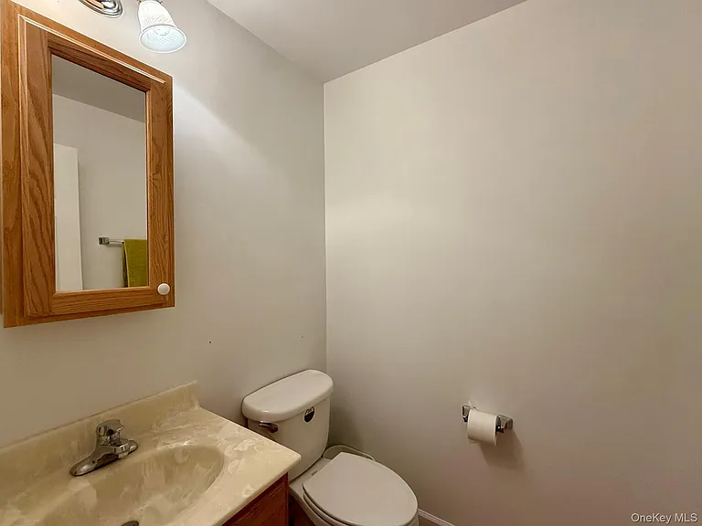 68 Rosemary Way — Photo 4