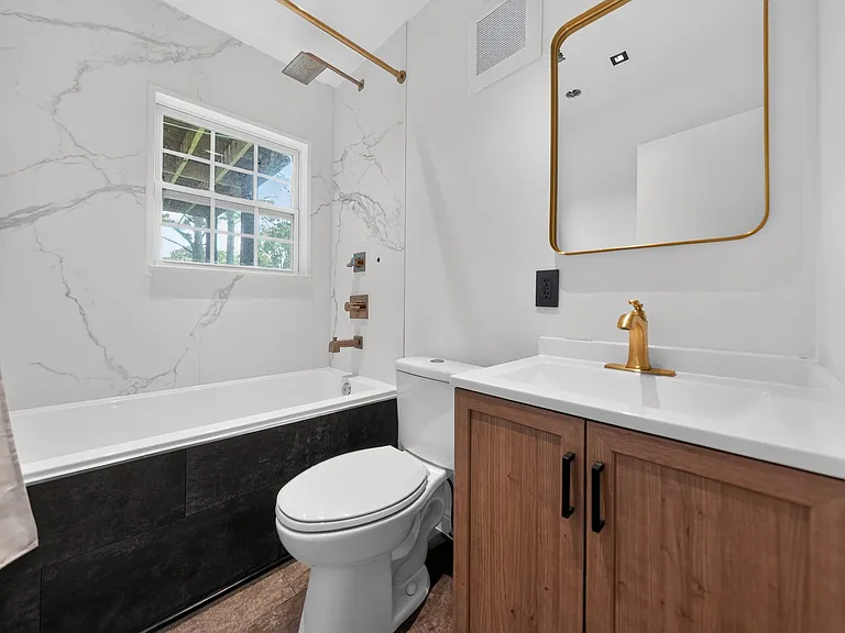3906 Pickett Dr SW — Photo 16