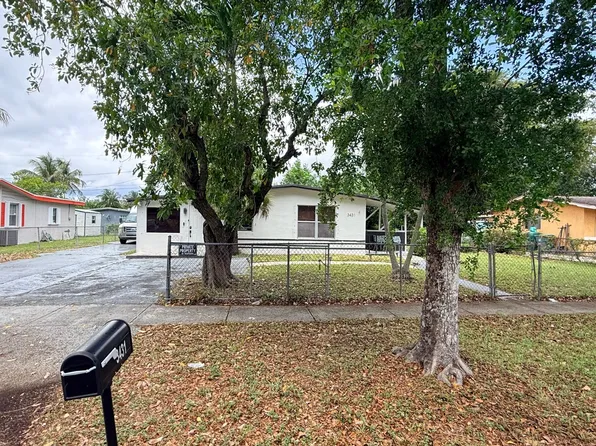 3431 NW 5th St, Lauderhill, FL 33311