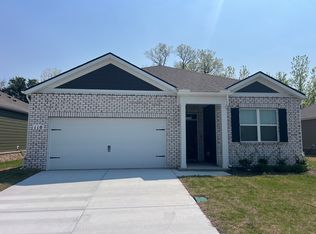 110 Hartmann Crossing Dr, Lebanon, TN 37087