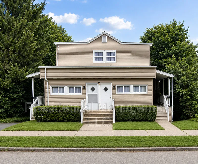 3 bed, 2.0 bath, $1,875 — Photo 1