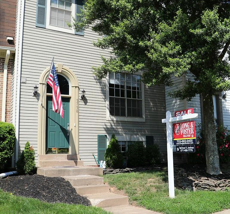 1st image of 5758 Burke Towne Ct