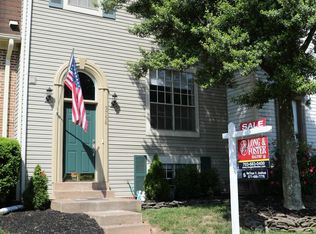 5758 Burke Towne Ct, Burke, VA 22015