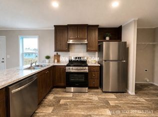 131 D St, Pittsfield, ME 04967