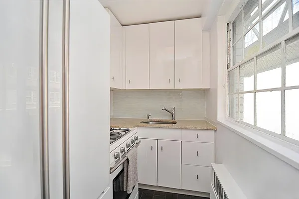 Sold by Corcoran | media 10