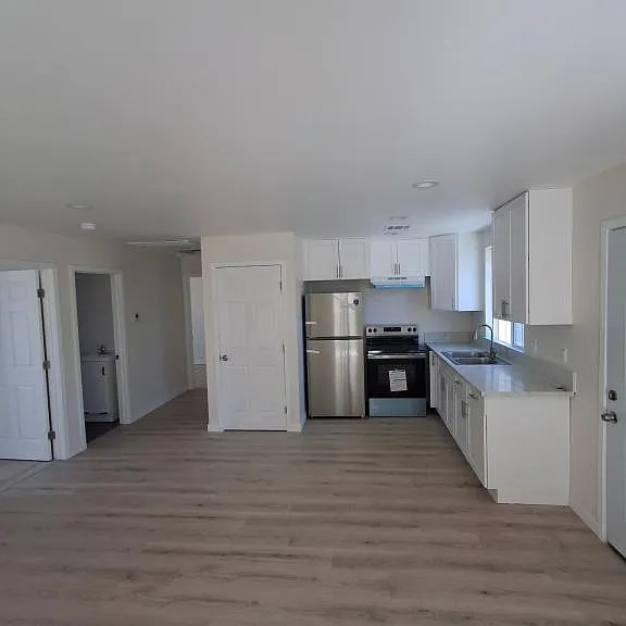 44141 11th St W — Photo 2