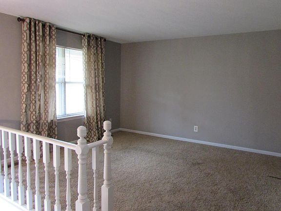4th image of 3328 Bonneville Cir