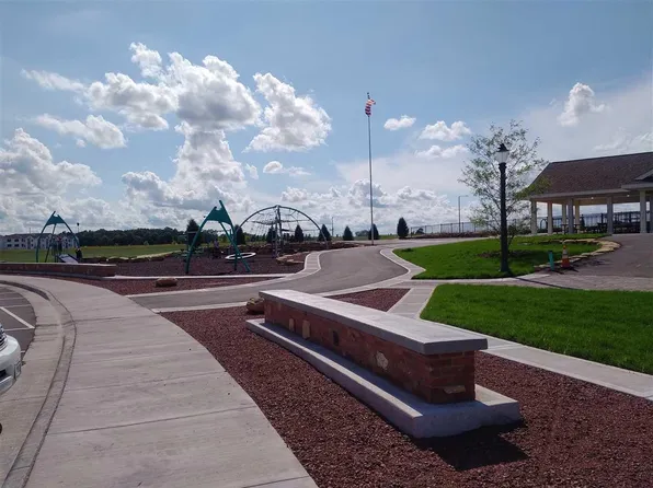 L126 Hanover Drive #126, Deforest, WI 53532