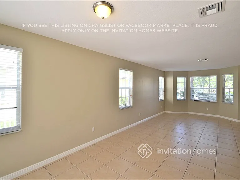 2515 Glendale Dr — Photo 4