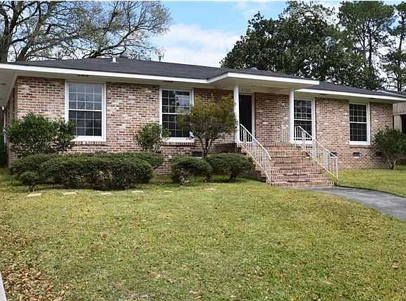 3rd image of 2770 S Grafhill Dr