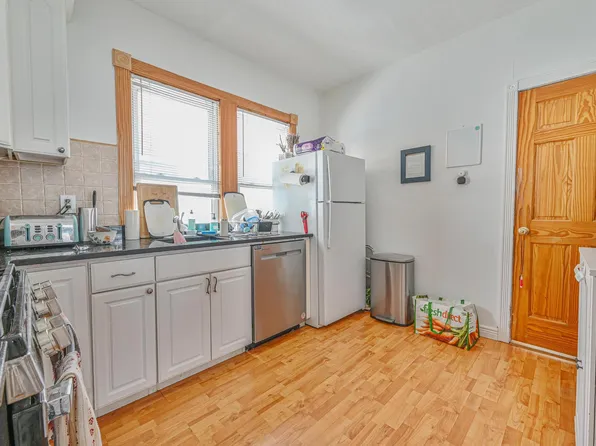 210 62nd Street image 6 of 22