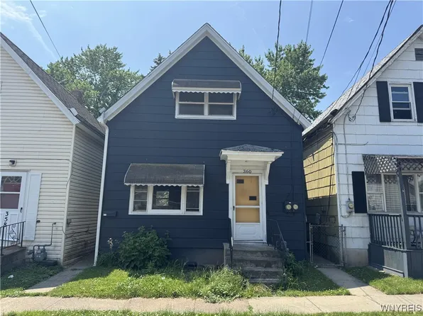 360 Longnecker St, Buffalo, NY 14206