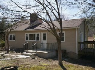 1 Rose Ln, Sherman, CT 06784