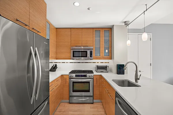 Sold by Compass | media 3