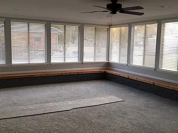 5th image of 404 Parkway Dr