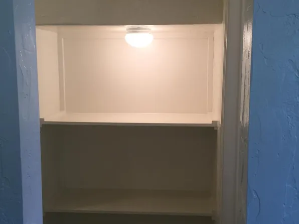 1606 W Magnolia Blvd, Burbank, CA 91506