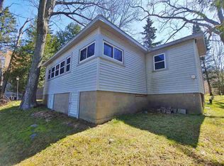 430 Hillcrest Dr, Lake, MI 48632