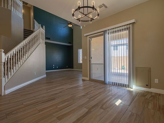 5th image of 125 E Camino Limon Verde