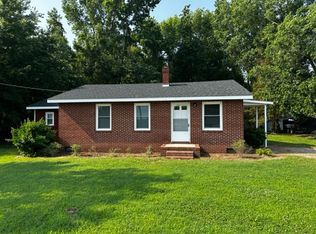 6115 Stagecoach Rd, Rocky Mount, NC 27822