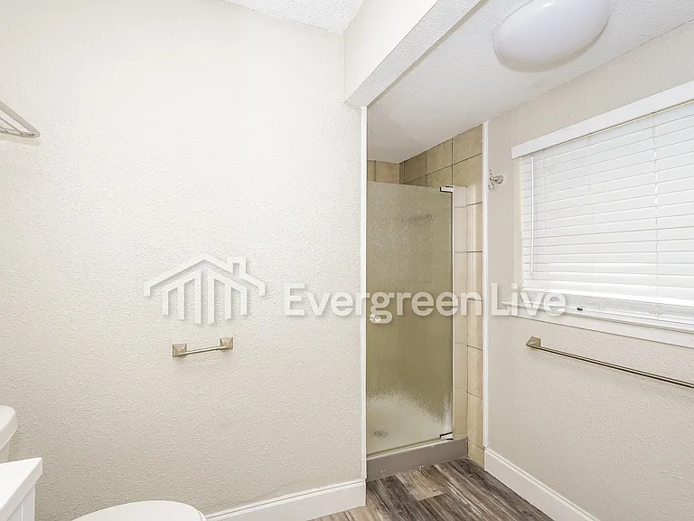 916 Gettysburg Pl — Photo 17