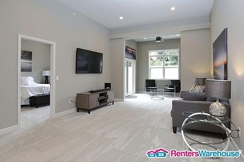4th image of 621 Liberty Way