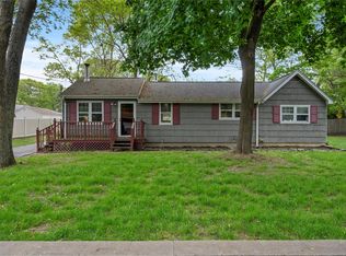 82 Seaside Ave, Patchogue, NY 11772