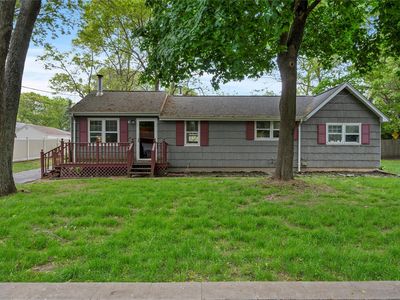 82 Seaside Avenue, Patchogue, NY, 11772