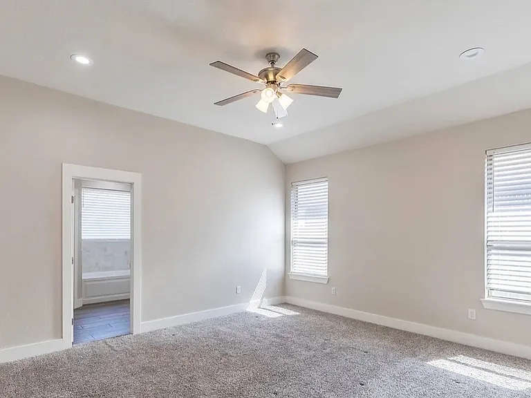 7409 Wildflower Way — Photo 11