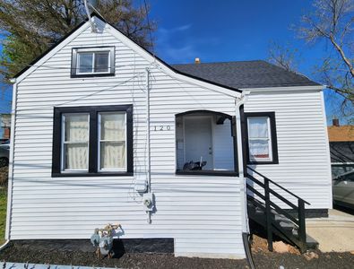 (Undisclosed Address), Aurora, IL, 60505
