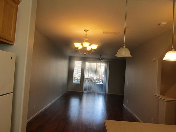 5th image of 2001 Club Center Dr APT 1135