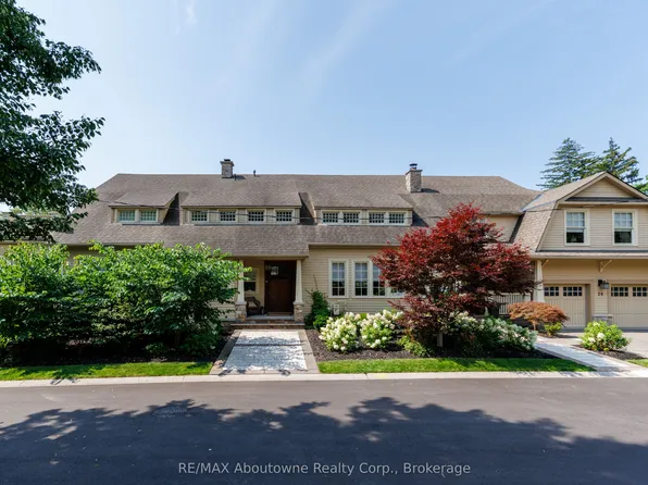 26 Trafalgar Rd, Oakville, ON L6J 3E7