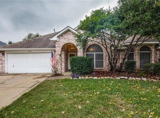 6820 Old Mill Rd, North Richland Hills, TX 76182
