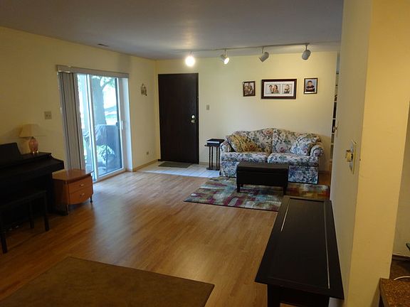 5th image of 1508 S Fairfield Ave APT 6A