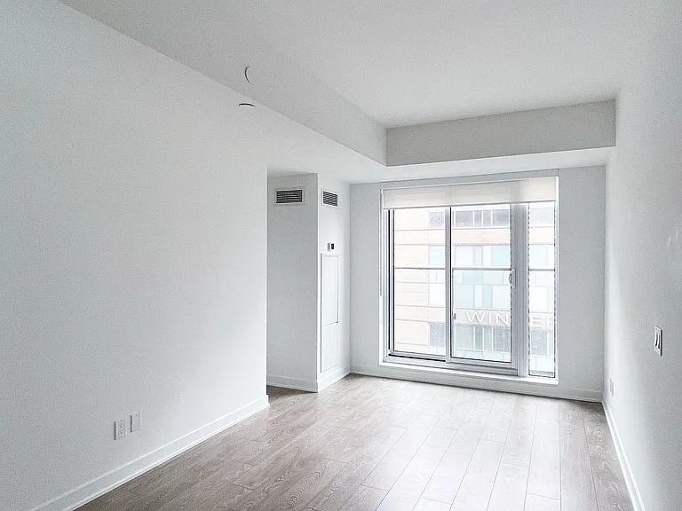 543 Richmond St W #507 — Photo 5