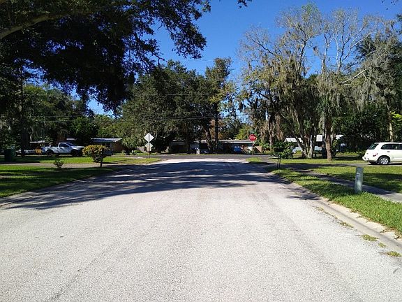 5th image of 1595 Sherris Ln