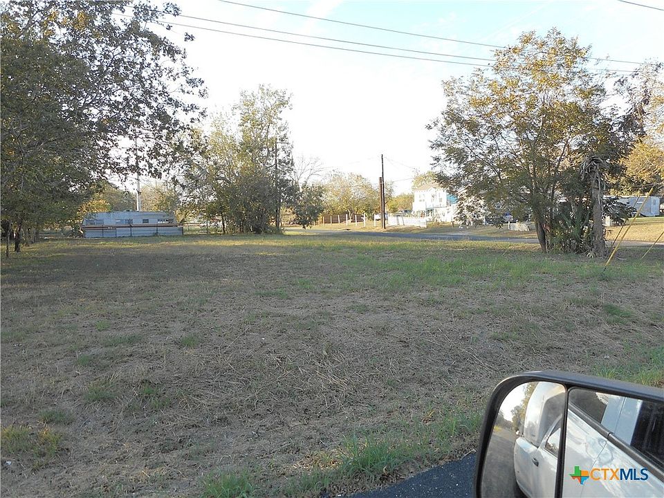 2nd image of 601 S Vine St