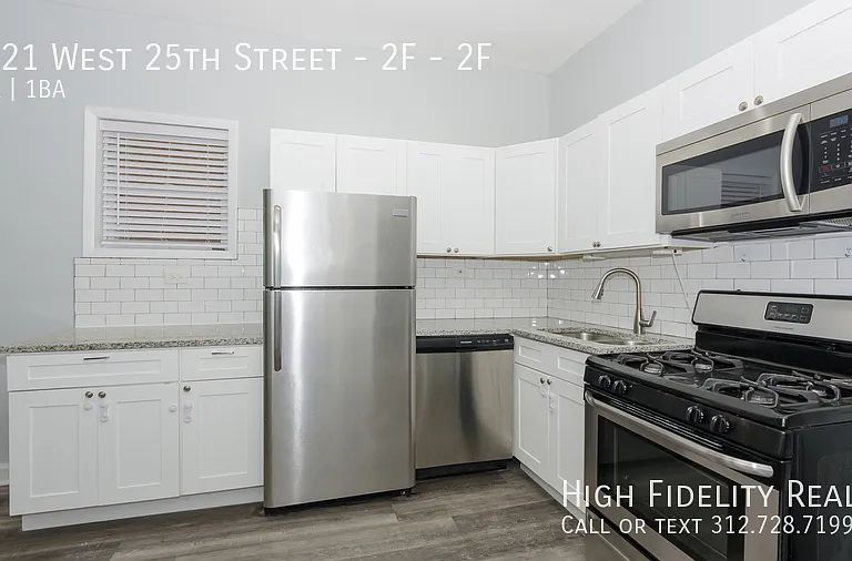 2821 W 25th St #2F — Photo 2