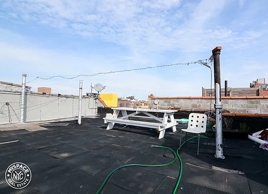 Rented by Empire Deeds LLC  | media 13