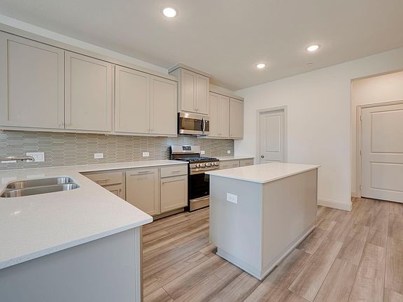 5th image of 3600 Zellwood Ln
